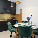 Etna By Renters Apartamento